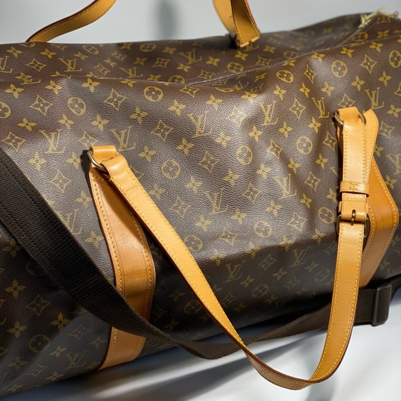 Louis Vuitton Monogram Travel Duffle Crossbody Bag XLarge 💯% AUTHENTIC - Picture 10 of 16